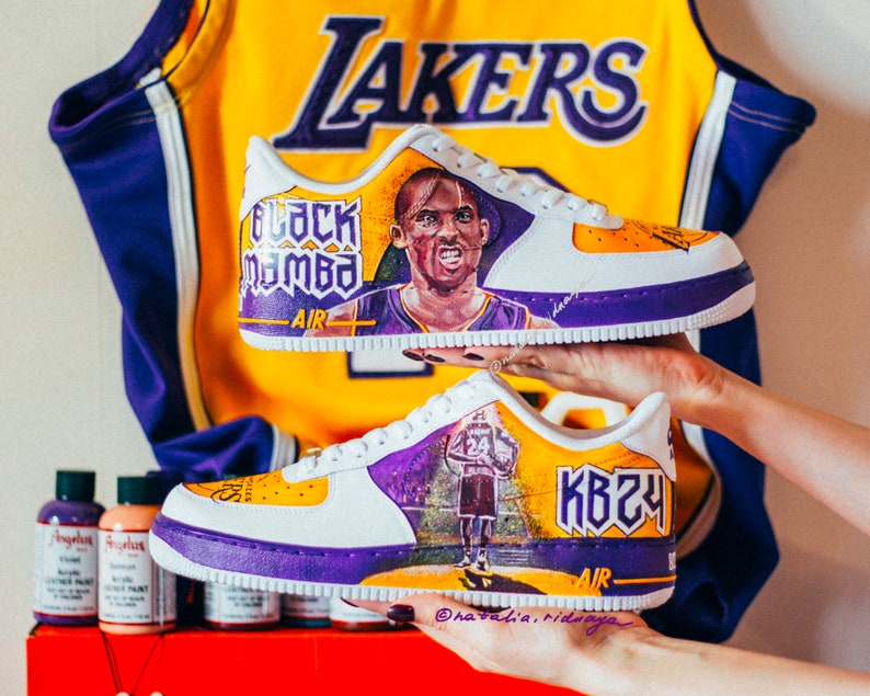 custom kobe af1