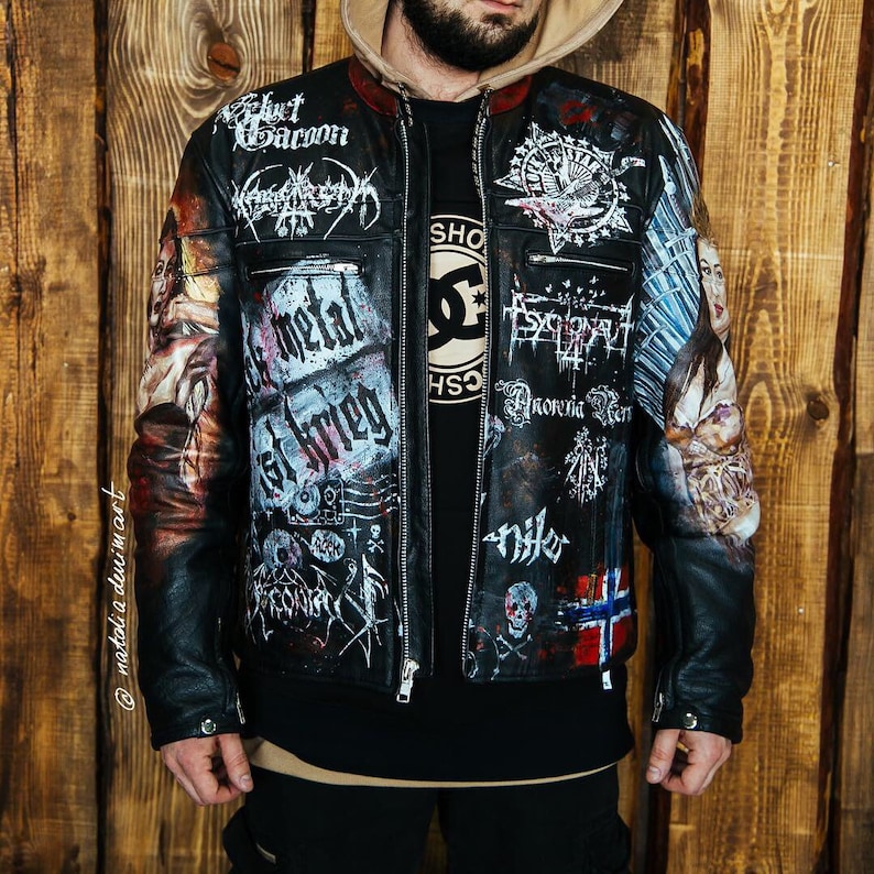 Расписанная кофта. Вещь одежда кофта. Кофта в стиле харадзюку мужская. Касто одежда. Вещи для кастома.