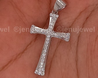 14K White Gold Moissanite Cross Pendant, Faith Pendant, Religious Pendant, Unisex Pendant, Pendant For Women, Cross Pendant For His/her