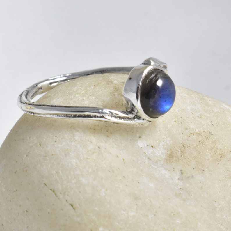 Sterling Silver 925 Labradorite Studded Tree Style Ring,Twig Ring,Tree Bark Ring,Nature Inspired,Branch Women Ring,Silver Tree Bark Ring