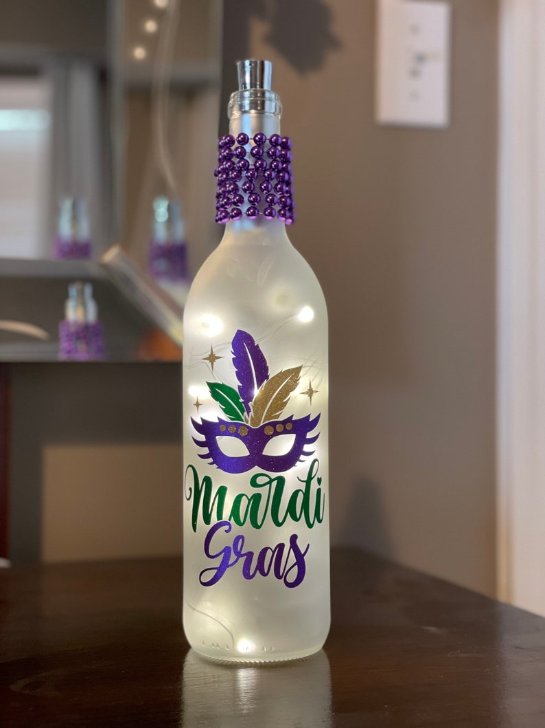 mardi gras bottle koozie