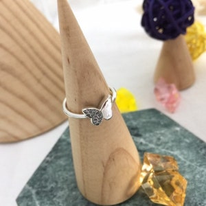 Fluttering butterflies ring . size size 52 ( usa 6)