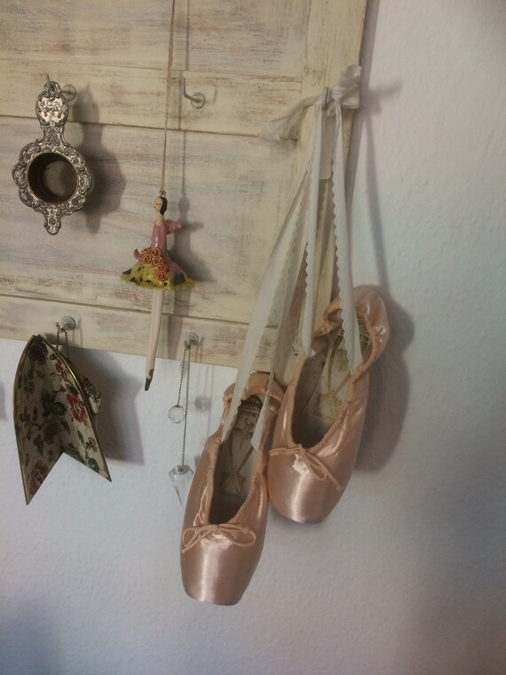 Ballet shoes - image 5