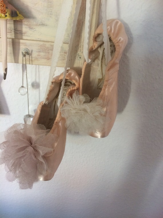 Ballet shoes - image 4