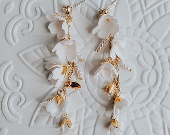 Flower Earrings dangle, Wedding Earrings with Flowers Earrings for Wedding Unique Bridal Earrings, Boho Bridal Earrings Long Floral Earrings