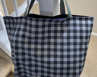 Checkered Tote Bag. (G1)