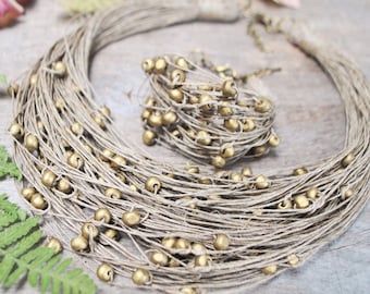 ensemble de bijoux en lin respectueux de l’environnement, collier de bavoirs en perles d’or, bracelet de manchette végétalien, bijoux surnaturels rustiques, cadeaux du 50e anniversaire pour les femmes