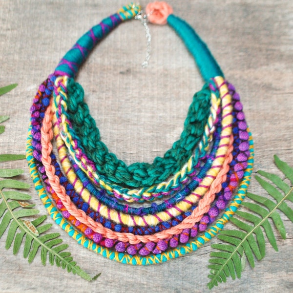 colorful statement fiber necklace, chunky crochet yarn necklace, knit autumn collar, artsy textile jewelry, unique handwoven gift for women