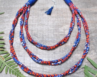 collar de tela de declaración única, collar textil azul marino y naranja, joyas de tela recicladas para mujeres boho, regalo de mamá de su hija