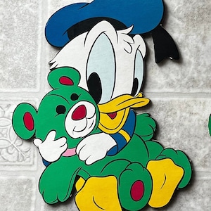Decoração de parede do Pato Donald e do Ursinho de Pelúcia da Disney