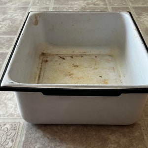 Large White Enamel Refrigerator Storage Pan