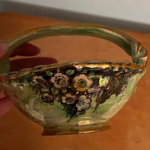 Arthur Wood Royal Bradwell China  Basket made in England