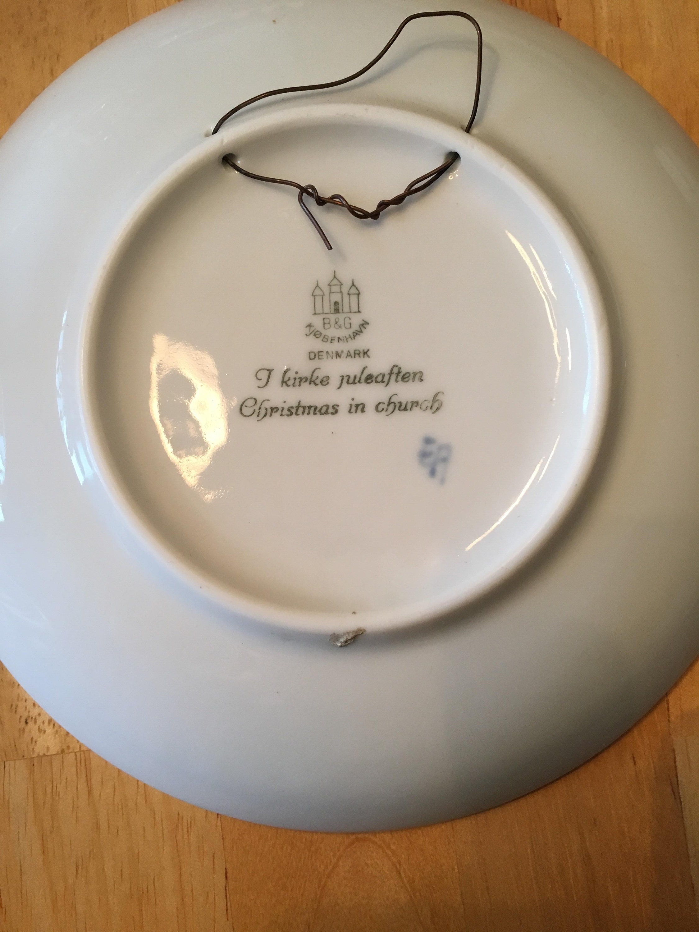 B&G 1968 Bing Grondahl Christmas Plate Christmas in Church 