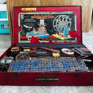 1930s Erector Set No. 8 1/2 All Electric, A.C. Gilbert Co