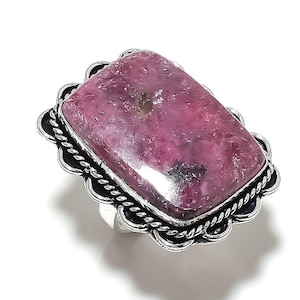 Natural Rhodonite Ring, Cushion Rhodonite Gemstone Ring, Unique Rhodonite Jewelry, Wear A Special Occasions, Wedding Engagement RIng