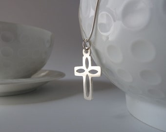 Classic cross made of 925 silver