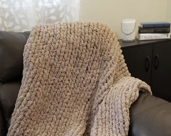 Cozy Chunky Knit Oversized Throw Blanket
