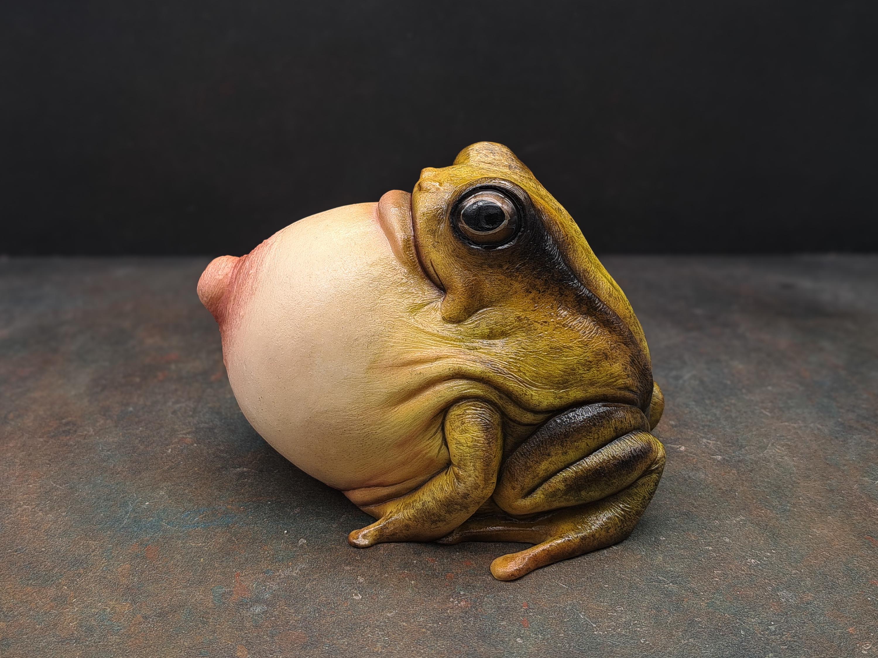 ヒキガエルの面白い生き物の彫刻 - Etsy 日本