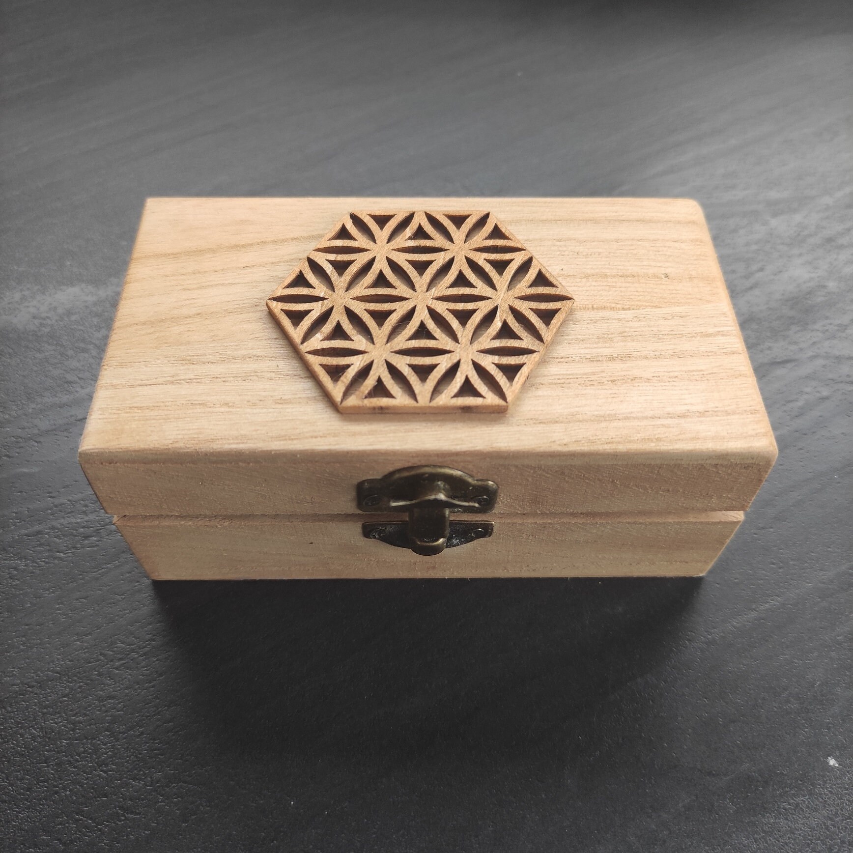 Boite Rectangulaire avec Motif Fleur de Vie