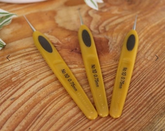 Crochet Hook 0.75 for Dreadlock Maintenance At Home