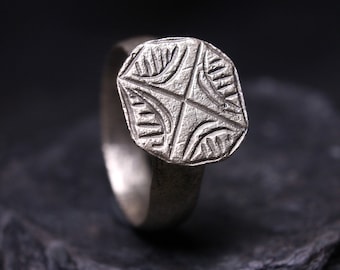 Medieval Bronze Viking Vegvisir Ring, Norse Jewelry, Nordic Artifact, US size 7