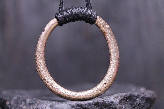 Celtic ring deals money