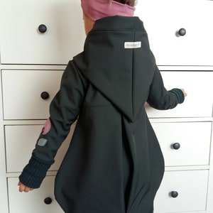 READY TO SHIP IMMEDIATELY Softshell coat in olive with box pleat and appliqué on the arm