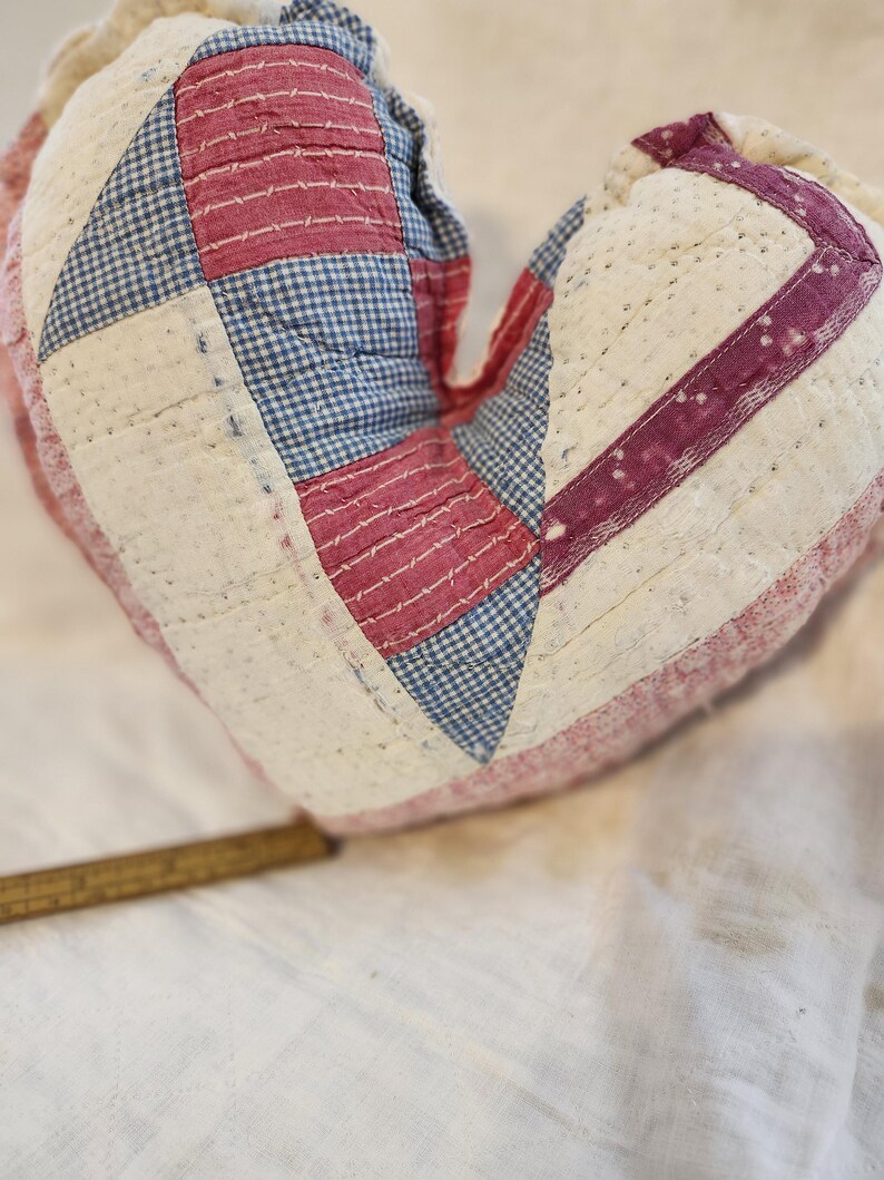 Vintage Heart Bloom Quilted Blanket NCU0DQQ0146