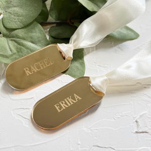 Acrylic place cards with ribbon, Name tags with mirror, Luxury place cards for weddings, Name cards for wedding guests