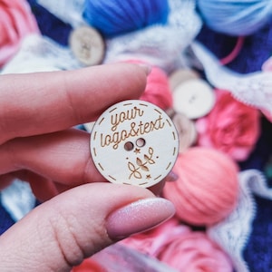 Bottoni personalizzati con il tuo logo e testo | Bottoni in legno incisi | Per lavorare a maglia, all'uncinetto, cucire e fare bricolage | Etichette in legno personalizzate