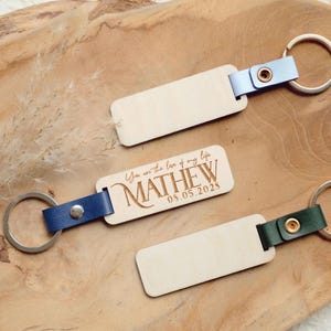 Personalized Wooden Keychain with Custom Name Engraving, Unique Eco-Friendly Gift for Men, Women, Friends, Family and Kids