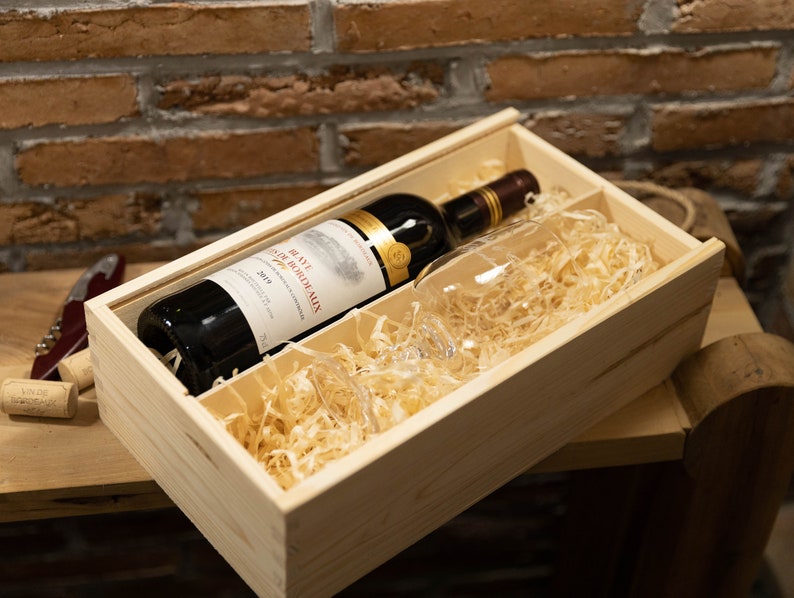 Wooden wine box for one gift birthday wedding anniversary engraver two wine glasses with engraving image 8