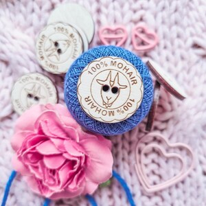 100% Mohair - Holzknöpfe mit Ziege | graviertes Kompositionsetikett | zum Stricken, Nähen und Häkeln von Wollhandwerken