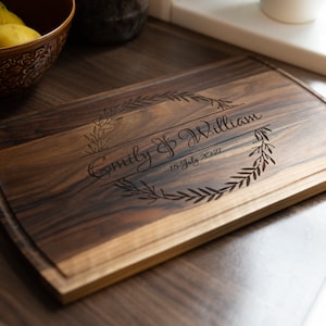 Personalized chopping board made of walnut wood Wedding gift Anniversary gift image 6