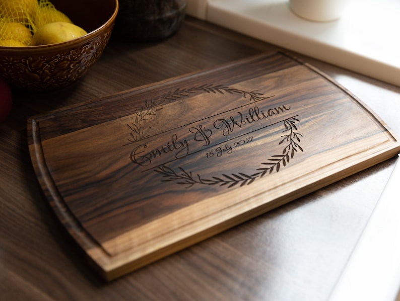 Personalized chopping board made of walnut wood Wedding gift Anniversary gift image 6