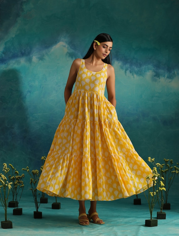 fitted lace wedding dress Yellow Ruffle Tiered Fitted Maternity Maxi Dress main image 0