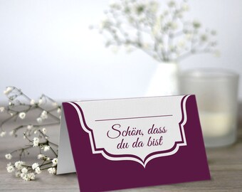 50 Platzkarten Hochzeit, Tischkarten Hochzeit im Format A7, "Schön, dass du da bist"  (DIN A7, Spitze Lila)