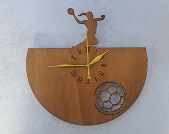 Holzwanduhr Handball Wanduhr Nussbaum