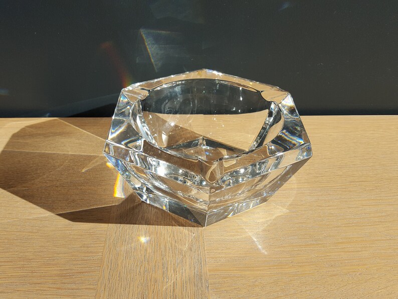 hexagon Belgium Cendrier en cristal Aschenbecher Kristall \u043f\u0435\u043f\u0435\u043b\u044c\u043d\u0438\u0446\u0430 \u0432 \u043a\u0440\u0438\u0441\u0442\u0430\u043b\u043b\u0435 \u6c34\u6676\u70df\u7070\u Vintage crystal ashtray Val Saint Lambert