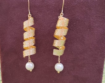 Handmade Gold Pearl Drop Earrings, White Pearl Earrings, Spiral Gold Earrings, Wedding Party Bridal Earrings, Brass Earrings, Gift for Her