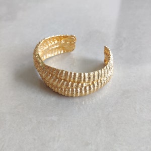 Gold Textured Bracelet, Statement Brass Bangle Bracelet, Gold Cuff Bracelet, Party Gift for Her