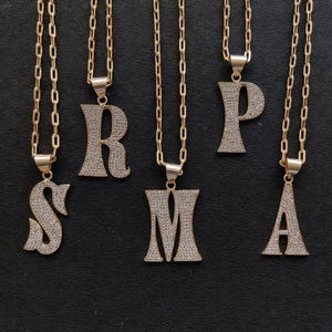 Collar con inicial, regalo personalizado para ella, colgante del alfabeto con circonita cúbica, delicado dije, collar de oro.