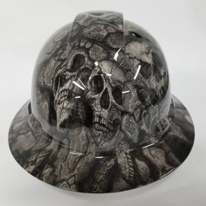 Full brim hydro dipped custom hard hat in DEVISL CANYON skull camo