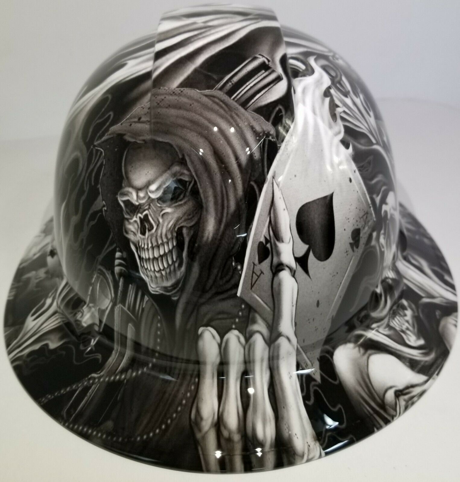Full brim hydro dipped custom hard hat in WHITE ACE  of SKULLS
