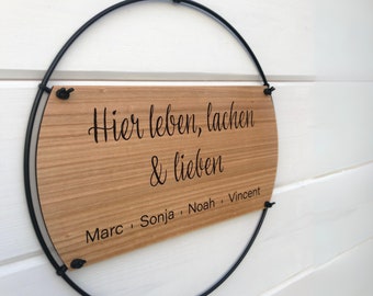 leben, lachen & lieben personalisiertes Türschild, Familienschild Türkranz aus Holz mit Namen graviert im Metallring, Holzschild Geschenk