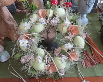 Easter wreath (green eggs)