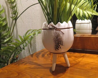 Easter egg vase