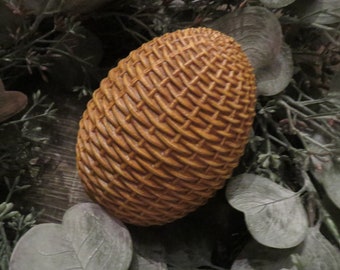 Easter egg "Rattan"