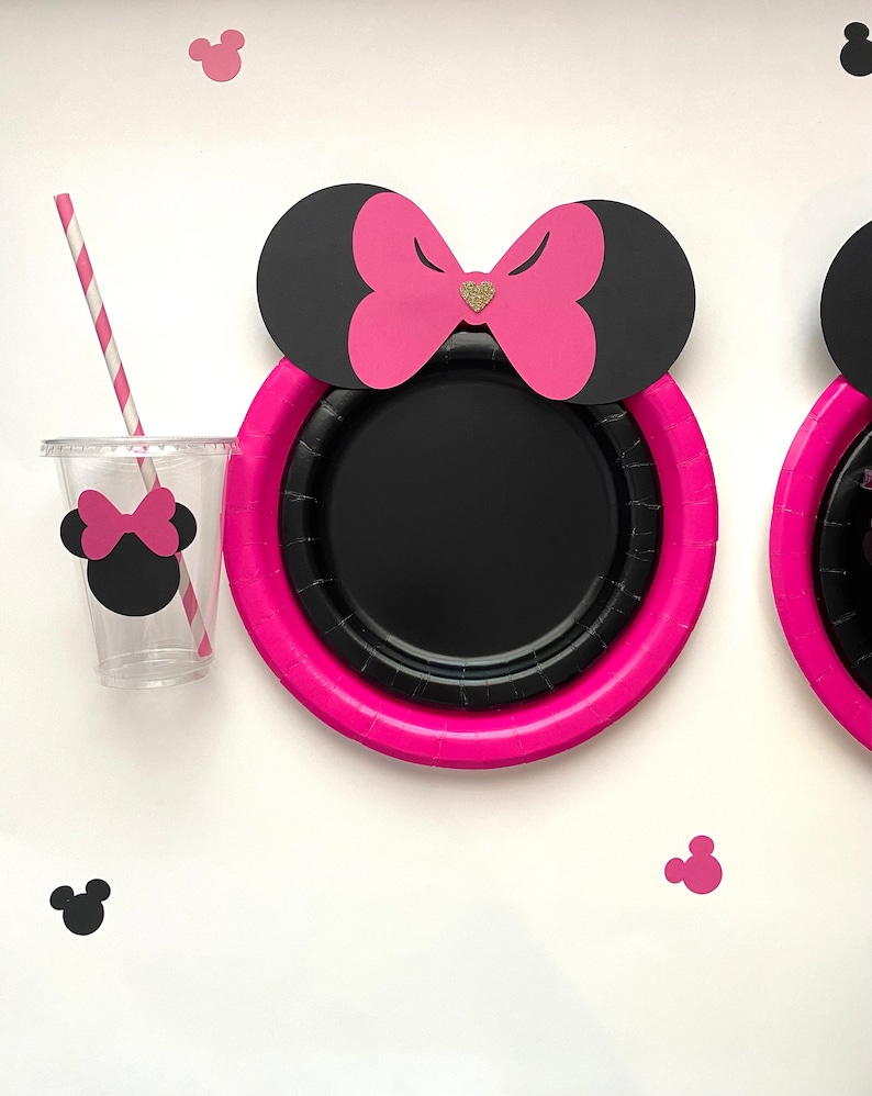 Minnie Mouse paper plates, fuchsia hot pink bow, black ears, Minnie Mouse first birthday, table set, Minnie party, Minnie Mouse decoration, cups straws decor Minnie baby shower, tableware, Minnie plates, cups straws napkins wrapped utensils