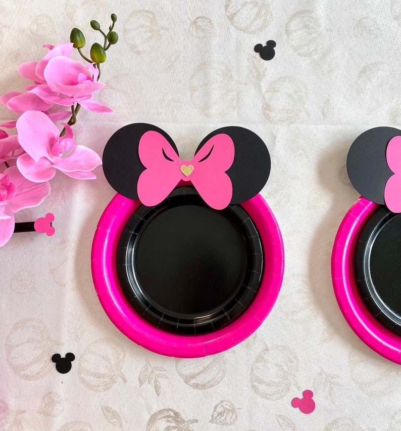 Minnie Mouse birthday plates fuchsia  hot pink bow black ears Minnie Mouse first birthday table set Minnie party Minnie Mouse decoration cups straws decor Minnie baby shower